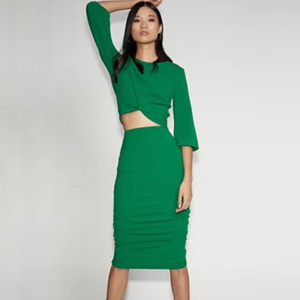 Gabriella Union 2-piece Blouse and MIDI Skirt